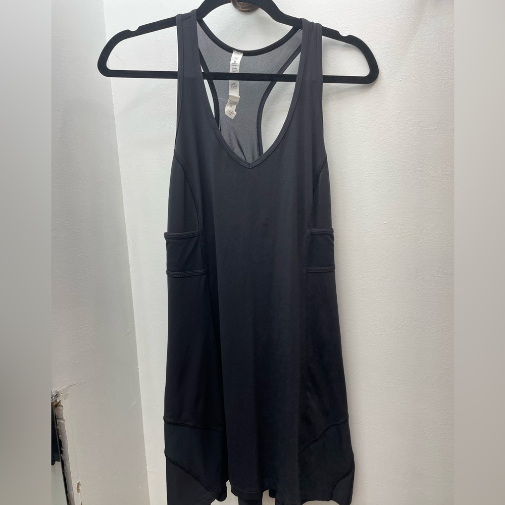 Lululemon Nulux running dress